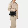 Burkely Soft Skylar fekete bőr oldaltáska, crossbody