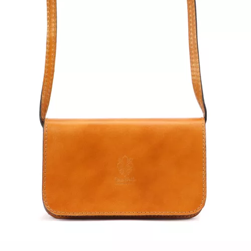 Gregorio 107 konyak női bőr válltáska 19 x 12 x 5.5 cm