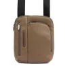 Pierre Cardin IZA364 3746 drapp férfi oldaltáska 26 x 22 x 5 cm