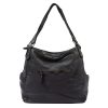 VS 023 fekete női bőr válltáska 36 x 30 x 16 cm