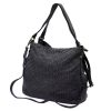 VS 023 fekete női bőr válltáska 36 x 30 x 16 cm