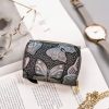 Peterson PTN 423229-ONBF szürke pillangó mintás női bőr pénztárca 9,5 × 7,5 cm