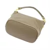 Patrizia 419-040 GOLD mogyoró női bőr válltáska, oldaltáska 24 x 20 x 13 cm