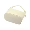 Patrizia 419-040 GOLD bézs női bőr válltáska, oldaltáska 24 x 20 x 13 cm