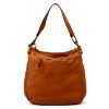 VS 035 konyak női bőr válltáska, oldaltáska 35 x 30 x 15 cm