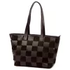 Luka 25-080 barna-kockás női bőr válltáska 45 x 29 x 14 cm