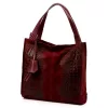 Luka 26-010 CROCO női, bordó krokodil mintás velúr bőr válltáska 34 x 34 x 13 cm