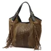 Luka 25-019 CROCO barna női bőr kézitáska 37 x 32 x 13 cm