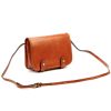 Florence 58 konyakbarna női fényes bőr oldaltáska 20 x 15 x 7 cm