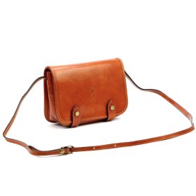   Florence 58 konyakbarna női fényes bőr oldaltáska 20 x 15 x 7 cm