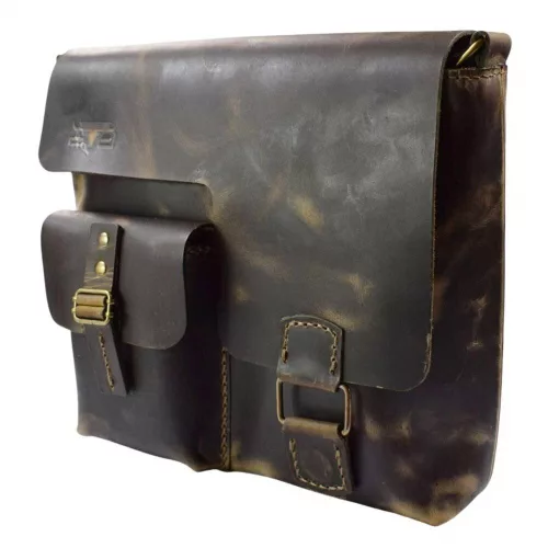 Blázek & Anni A/4-es méretű messenger unisex bőr oldaltáska 28 x 25 x 9 cm