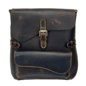   Blázek & Anni Verona, unisex elöl zsebes bőr oldaltáska 33 x 28 cm