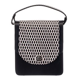   Blázek és Anni női selyemfényű bőr mini oldaltáska, válltáska 18x15,5 cm