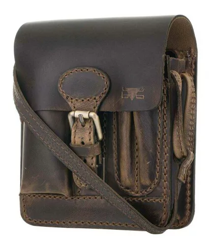 Blázek & Anni zsebes koptatott hatású kisméretű pull-up bőr oldaltáska 19 x 16 cm