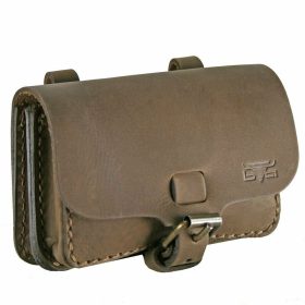 Blázek & Anni fekvő bivalybőr övtáska 15,5 x 10 cm