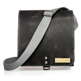 Blazek&Anni pull-up szürke bőr oldaltáska