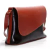 Monarchy Johanna fekete-konyak női bőr válltáska 22 x 33 cm.
