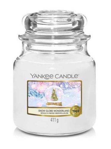 Yankee Candle Snow Globe Wonderland közepes üveggyertya