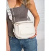 Peterson Ptn 3047-9979 világos bézs női oldaltáska, crossbody 24 x 18 x 10 cm